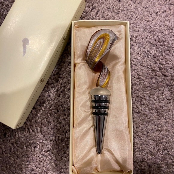 Italian Hand Blown Glass Wine Stoppers - Picture 1 of 2